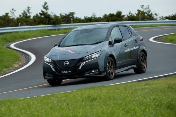 Nissan e-4ORCE Concept