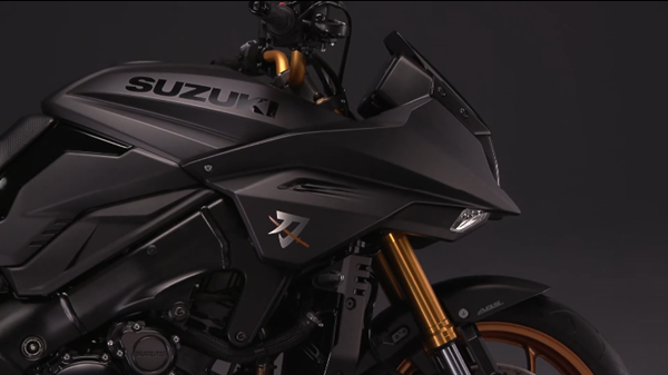 Suzuki Katana สีดำด้าน