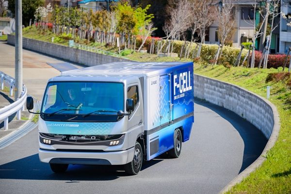 Mitsubishi FUSO eCanter F-Cell
