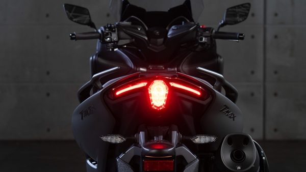 Yamaha TMAX560 