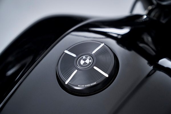 BMW R 18
