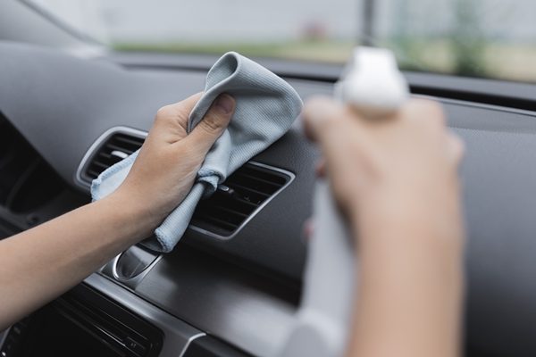 Clening car