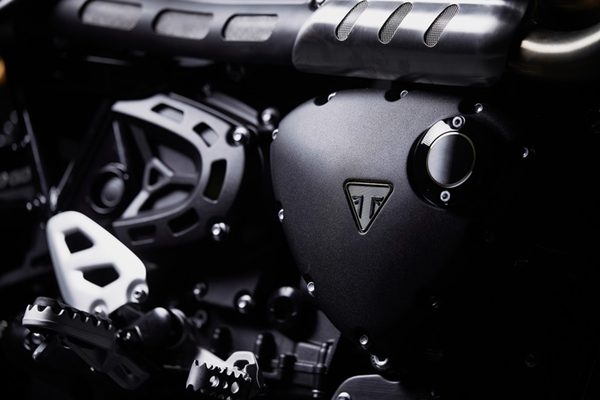 Triumph Scrambler 1200 Bond Edition