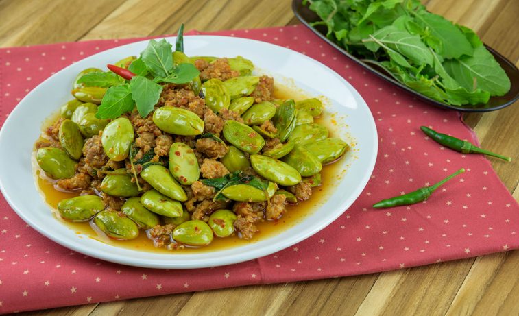 ผัดเผ็ดสะตอ