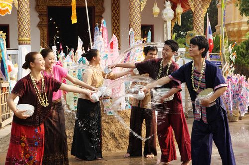 ประเพณีวันสงกรานต์ ประเพณีวันสงกรานต์