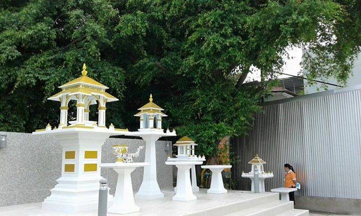 ศาลพระพรมหม