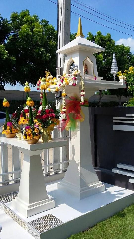 ศาลพระพรหม