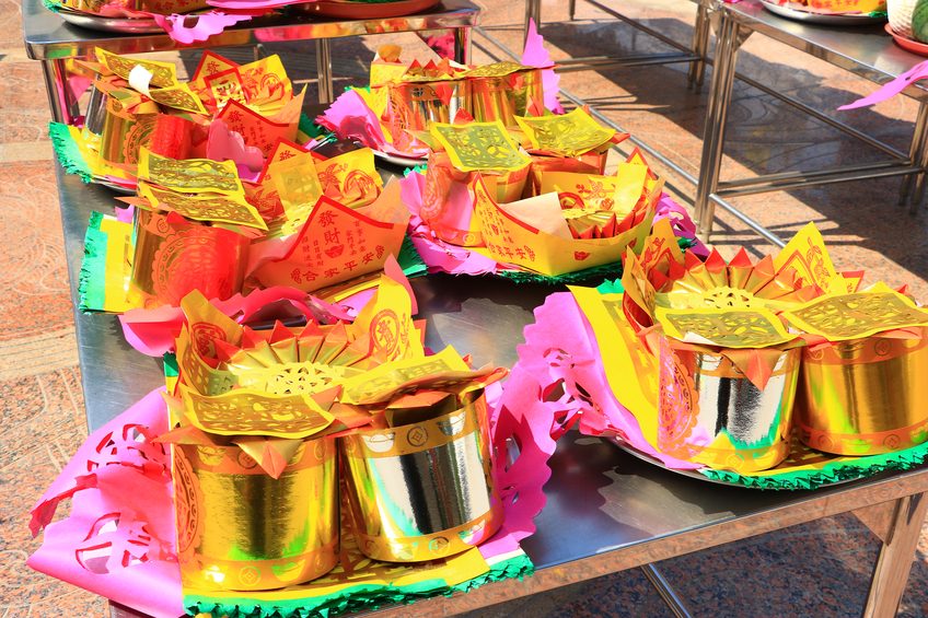 Joss Paper, Chinese Tradition for Passed Away Ancestor's spirits