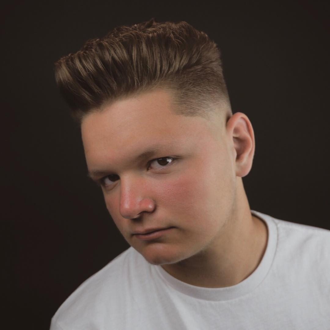 ทรงผมสั้น Quiff Hairstyle