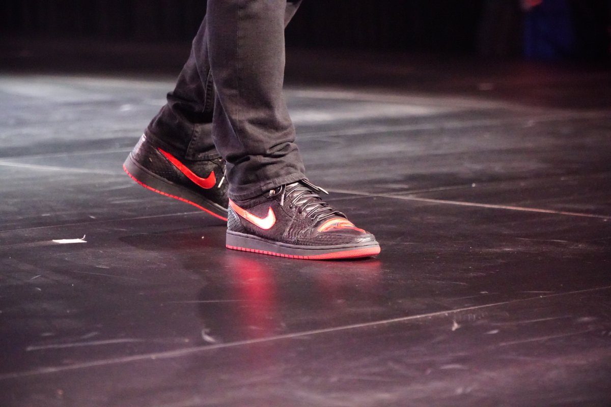  Air Jordan 1 x Elon Musk
