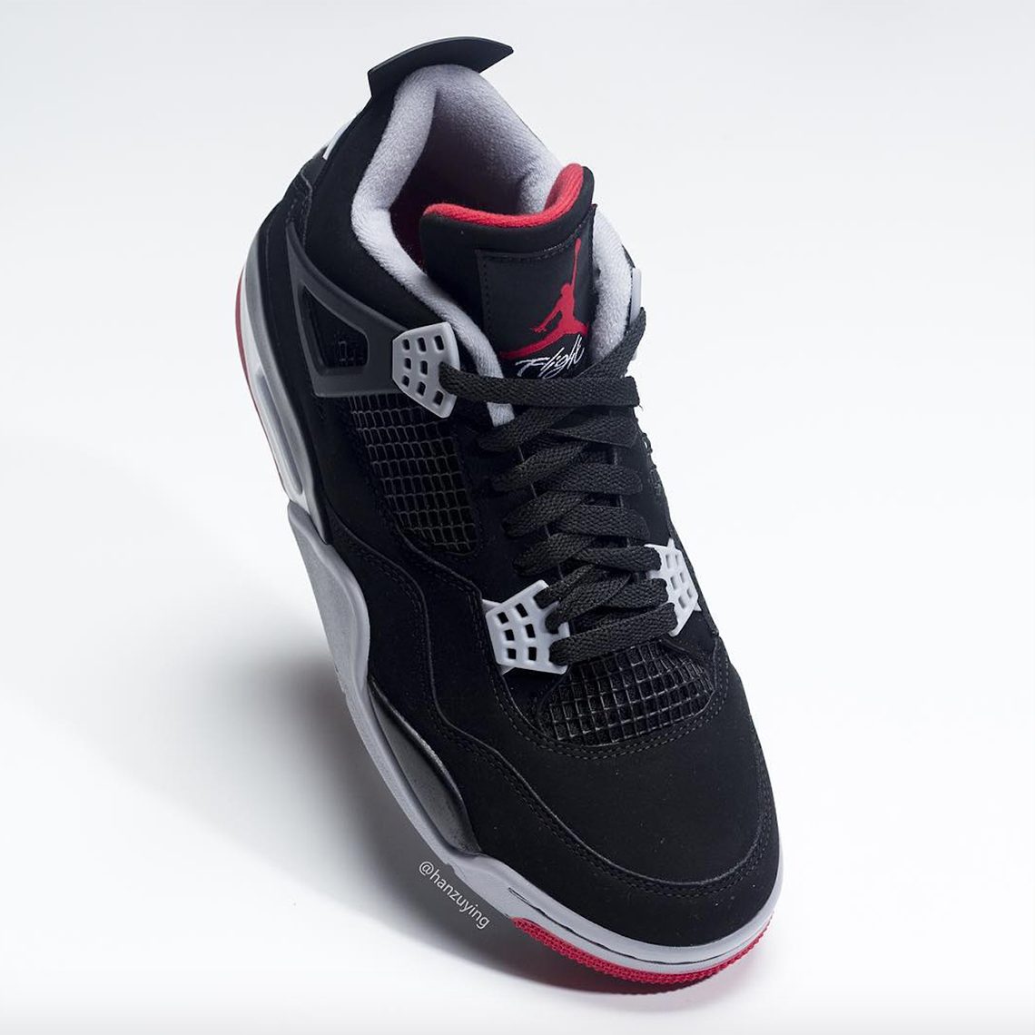 Air Jordan 4