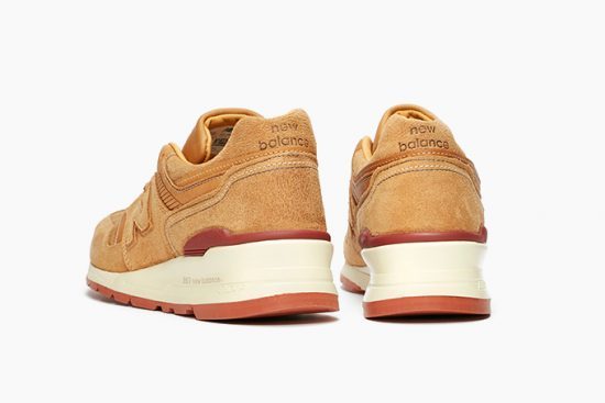 New Balance x Red Wing M997 