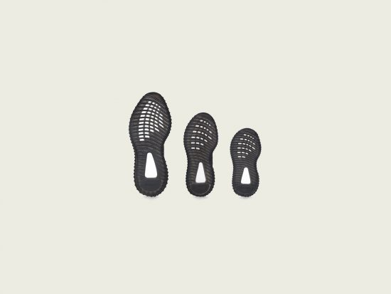 YEEZY BOOST 350 V2 BLACK
