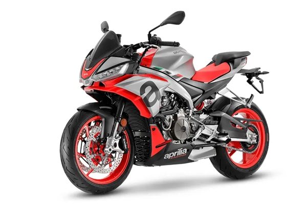 Aprilia Tuono 660