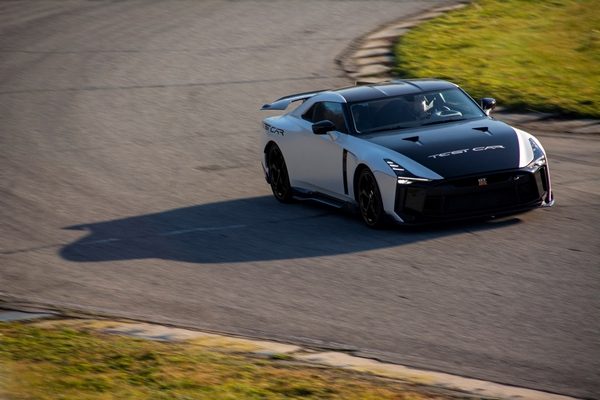 Nissan GT-R50 by Italdesign Test Car