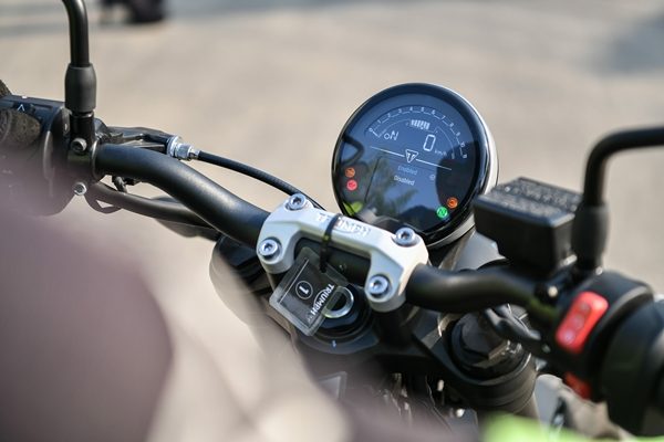 Triumph Trident 660