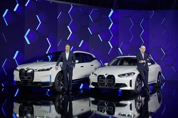 BMW i4