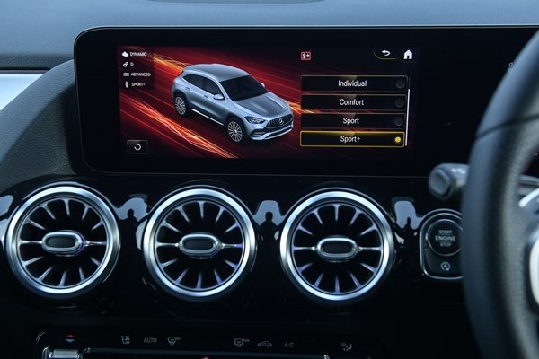 Mercedes-AMG GLA 35 4MATIC