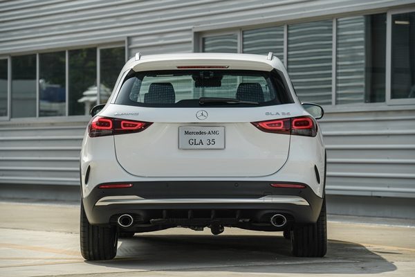 Mercedes-AMG GLA 35 4MATIC