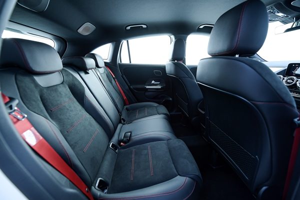 Mercedes-AMG GLA 35 4MATIC