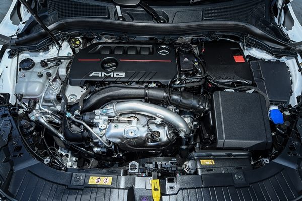 Mercedes-AMG GLA 35 4MATIC