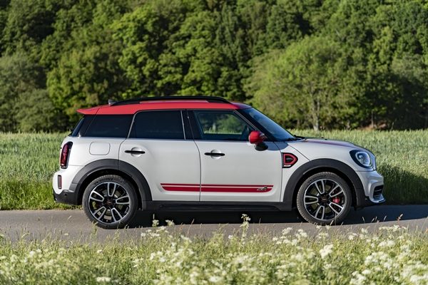 MINI John Cooper Works Countryman 