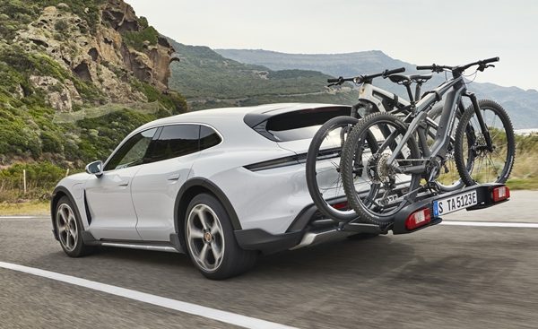 Porsche Taycan Cross Turismo