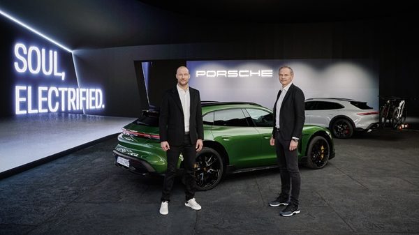 Porsche Taycan Cross Turismo (3)