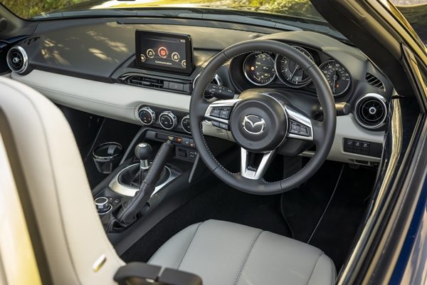 Mazda MX-5 Sport Venture