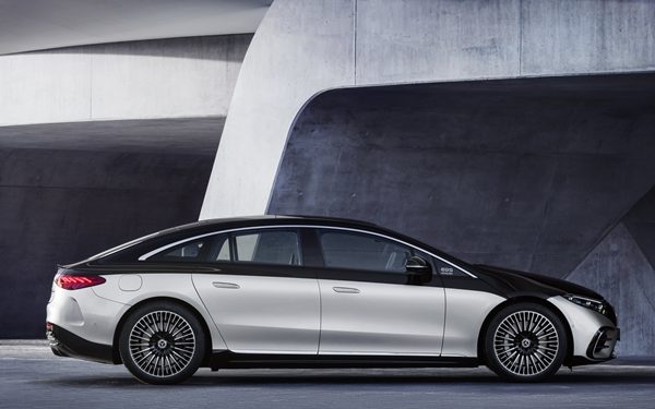 Mercedes-Benz EQS