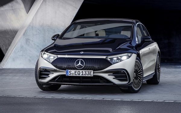Mercedes-Benz EQS