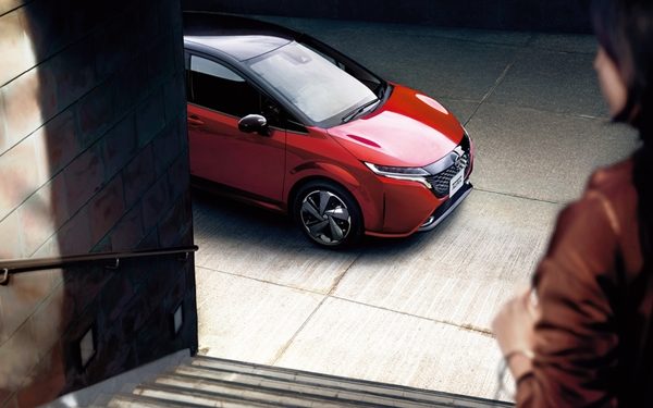 Nissan Note Aura