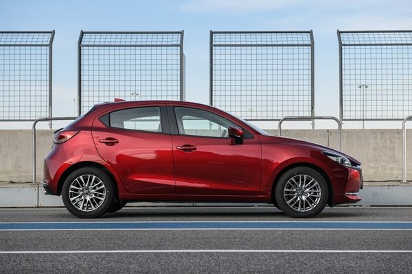 Mazda2