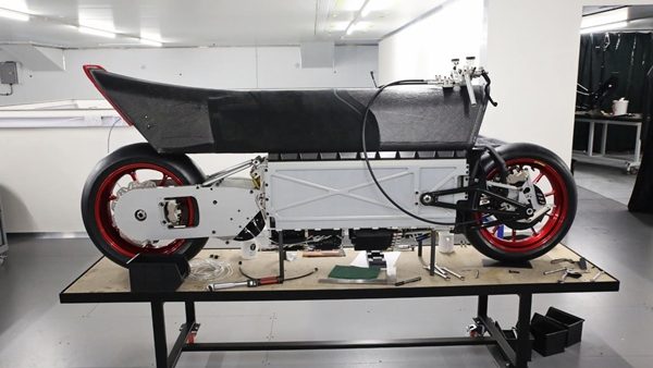WMC250EV