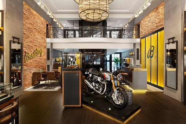 Triumph x Breitling