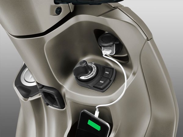 NEW YAMAHA GRAND FILANO HYBRID