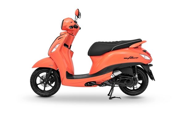 NEW YAMAHA GRAND FILANO HYBRID
