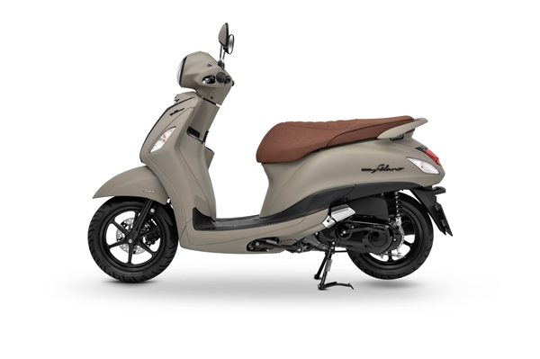 NEW YAMAHA GRAND FILANO HYBRID