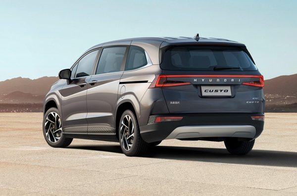 Hyundai Custo