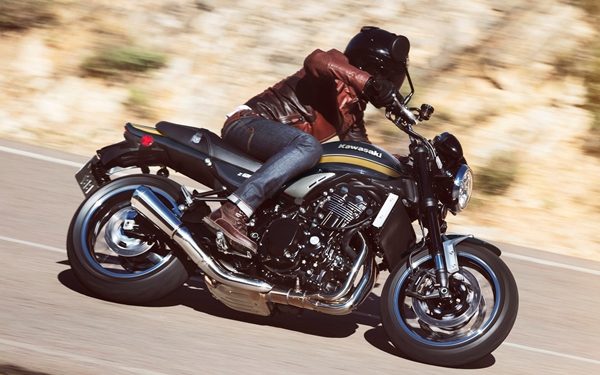 Kawasaki Z900RS