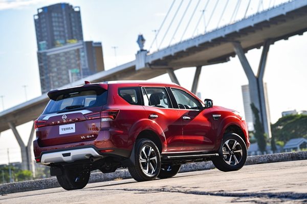 Nissan Terra
