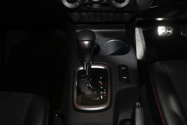 Toyota Hilux REVO GR Sport