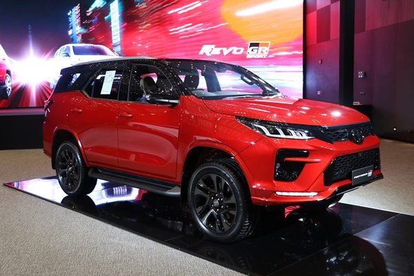 Toyota Fortuner GR Sport