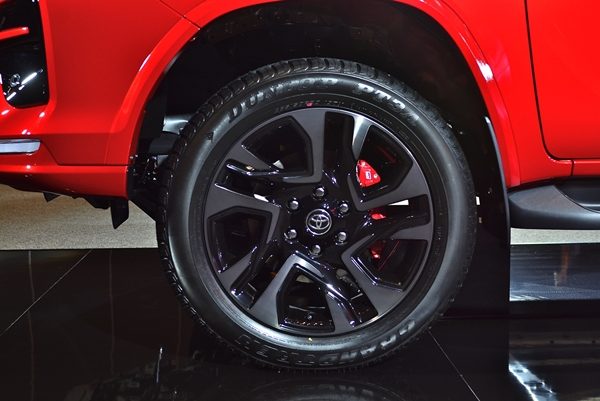 Toyota Fortuner GR Sport
