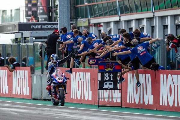 Yamaha WSBK 2021