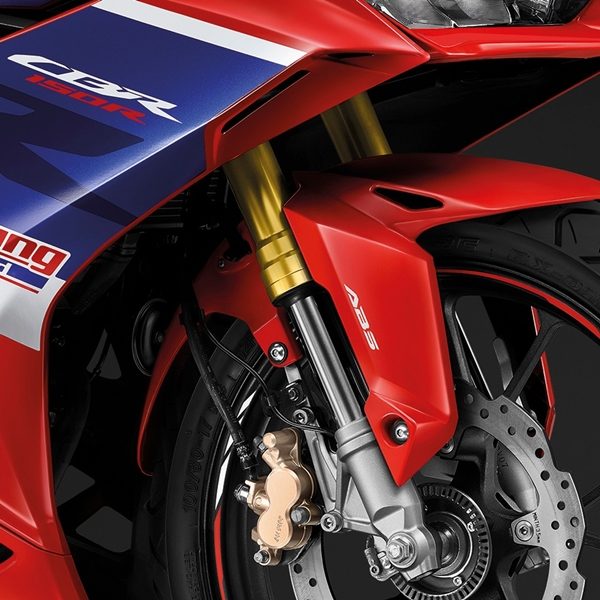 Honda CBR150R