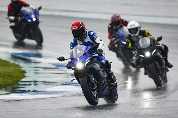 Yamaha YZF-R7