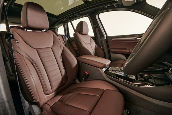 BMW iX3 