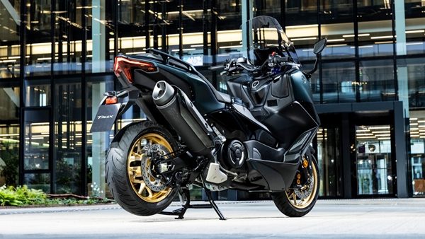 Yamaha TMAX Tech MAX