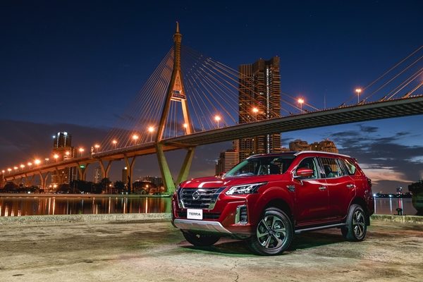 Nissan Terra